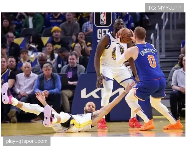 勇士防守效率下滑,科尔寻求轮换调整 勇士防守效率下滑,科尔寻求轮换调整