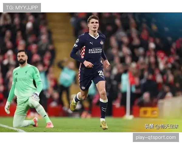 埃因霍温下半场发力，客场四球羞辱利物浦