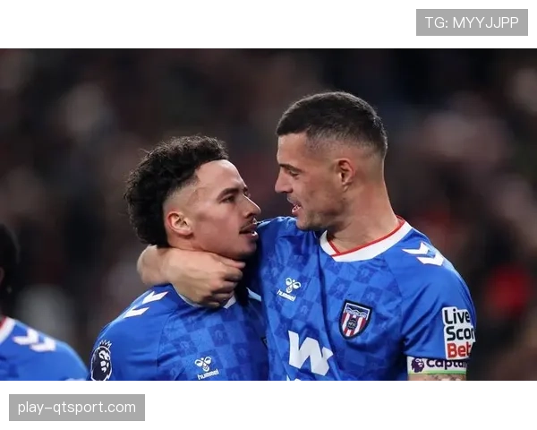 曼城0-0客平桑德兰,联赛六连胜止步距榜首4分 曼城0-0客平桑德兰,联赛六连胜止步距榜首4分