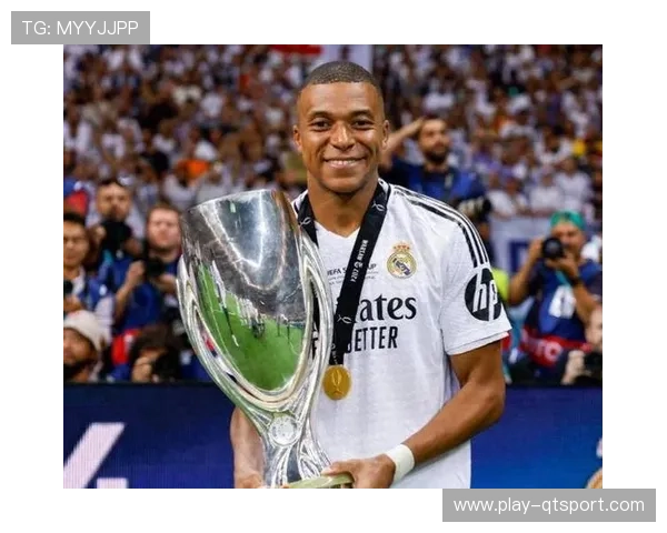 多特蒙德2-0零封亚特兰大，吉拉西传射建功展现效率王本色